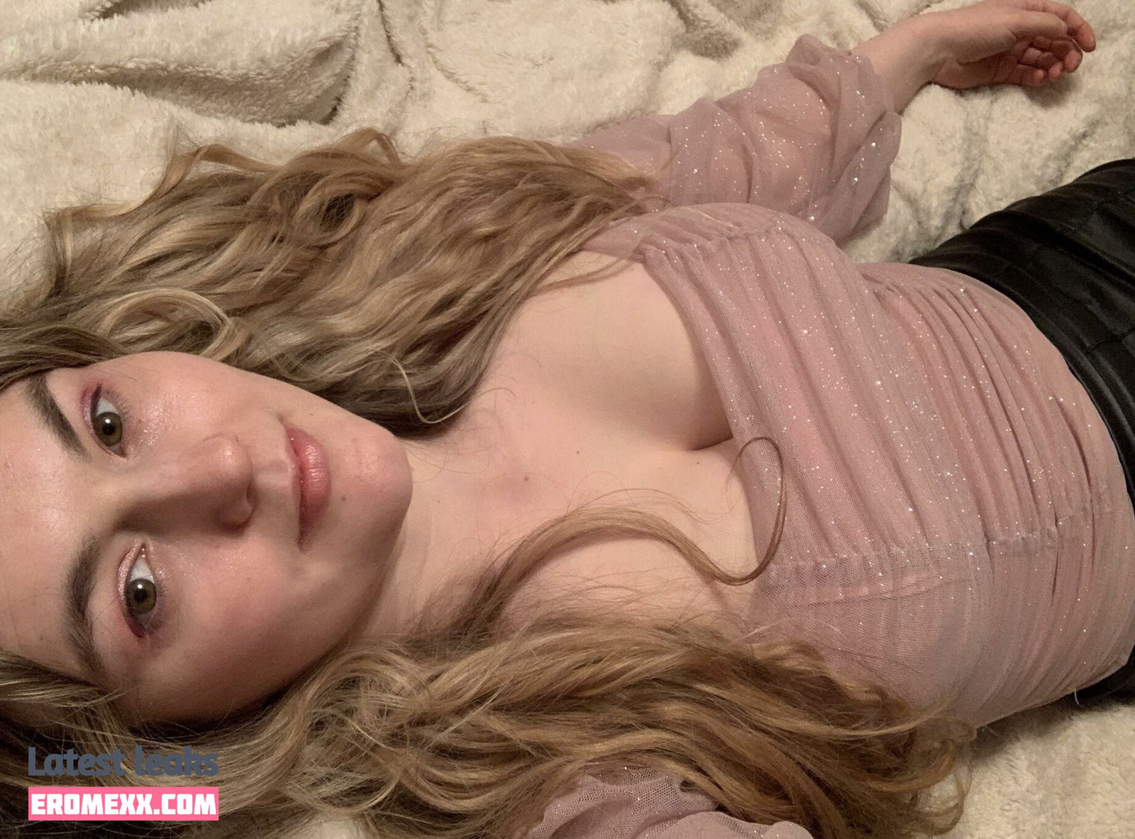 Latest Leaks Abbysmile09 Nude #4 - Fapello