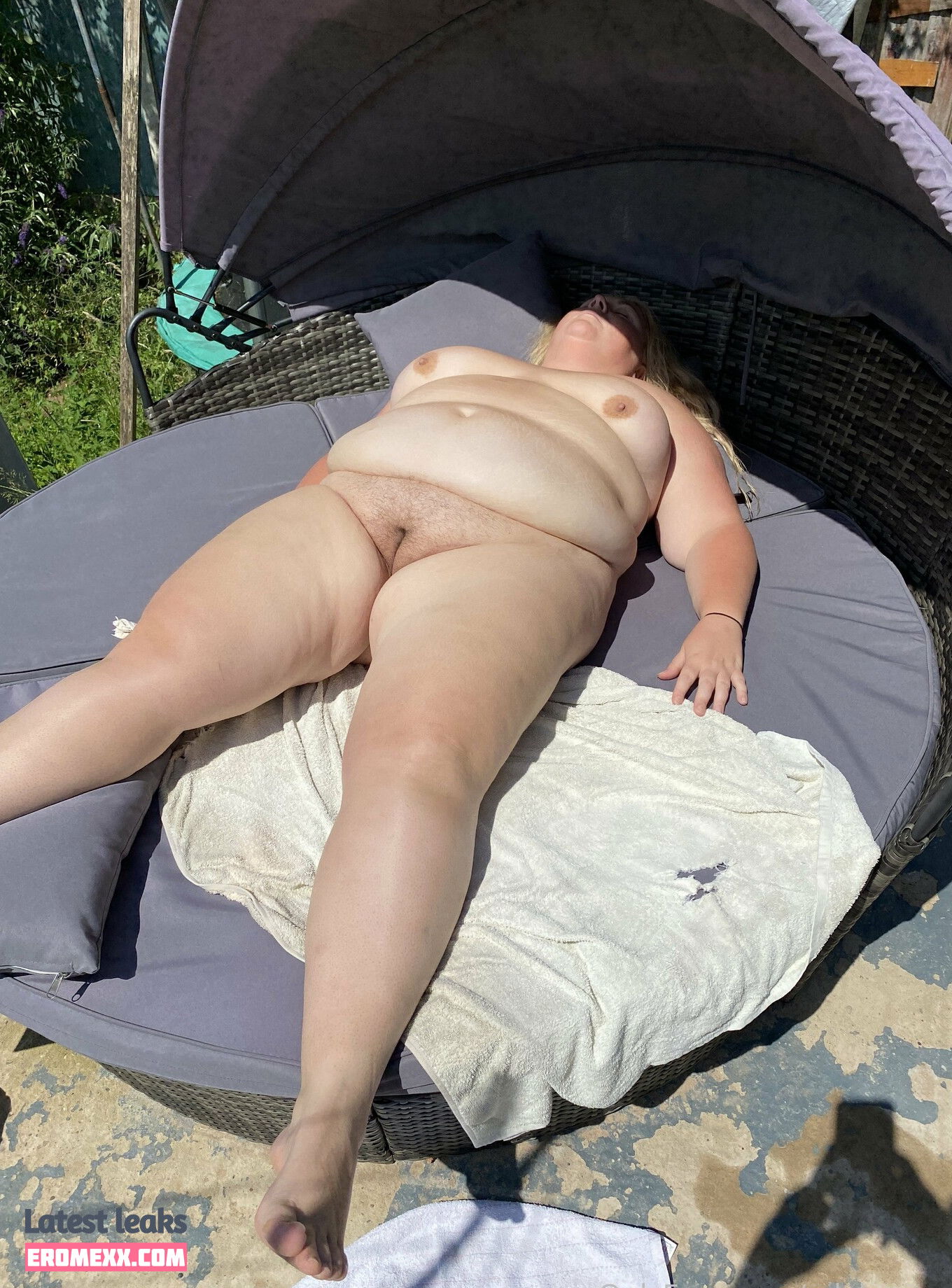 adelesexyuk