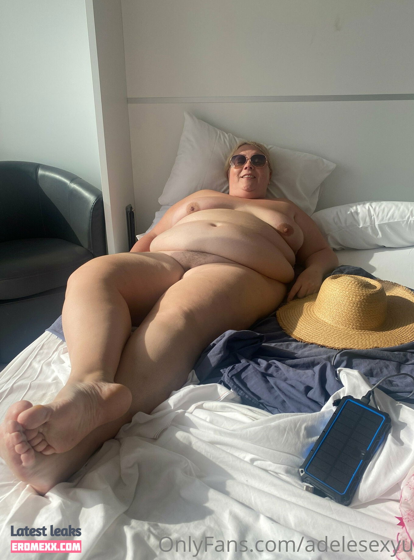 adelesexyuk