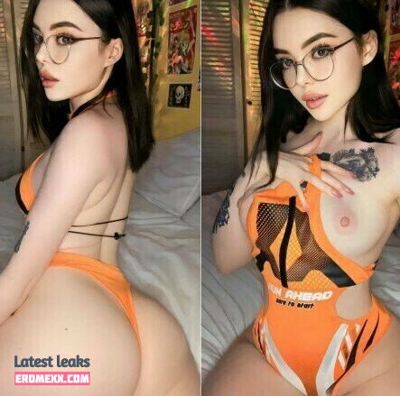 alexa_kiss1
