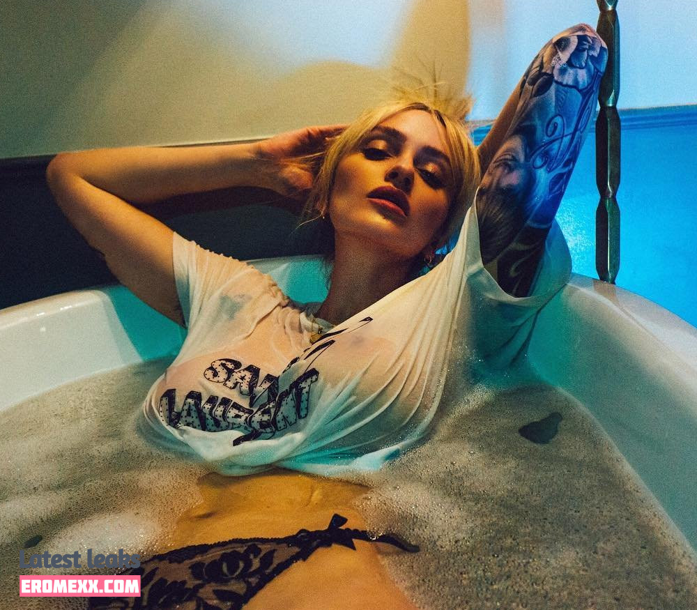Latest Leaks Alyssa Barbara Nude #3 - Fapello