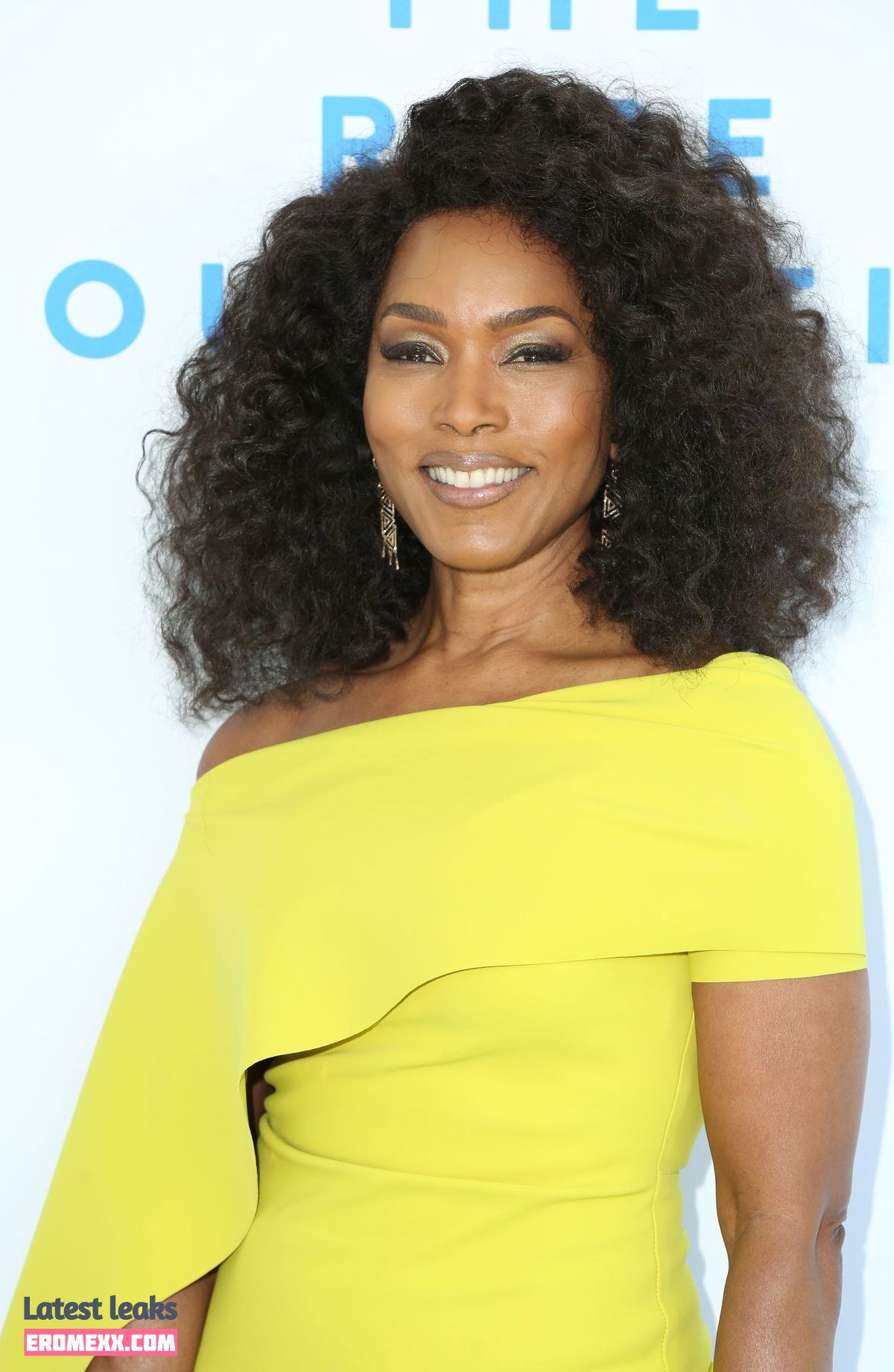 Latest Leaks Angela Bassett Nude #61 - Erome