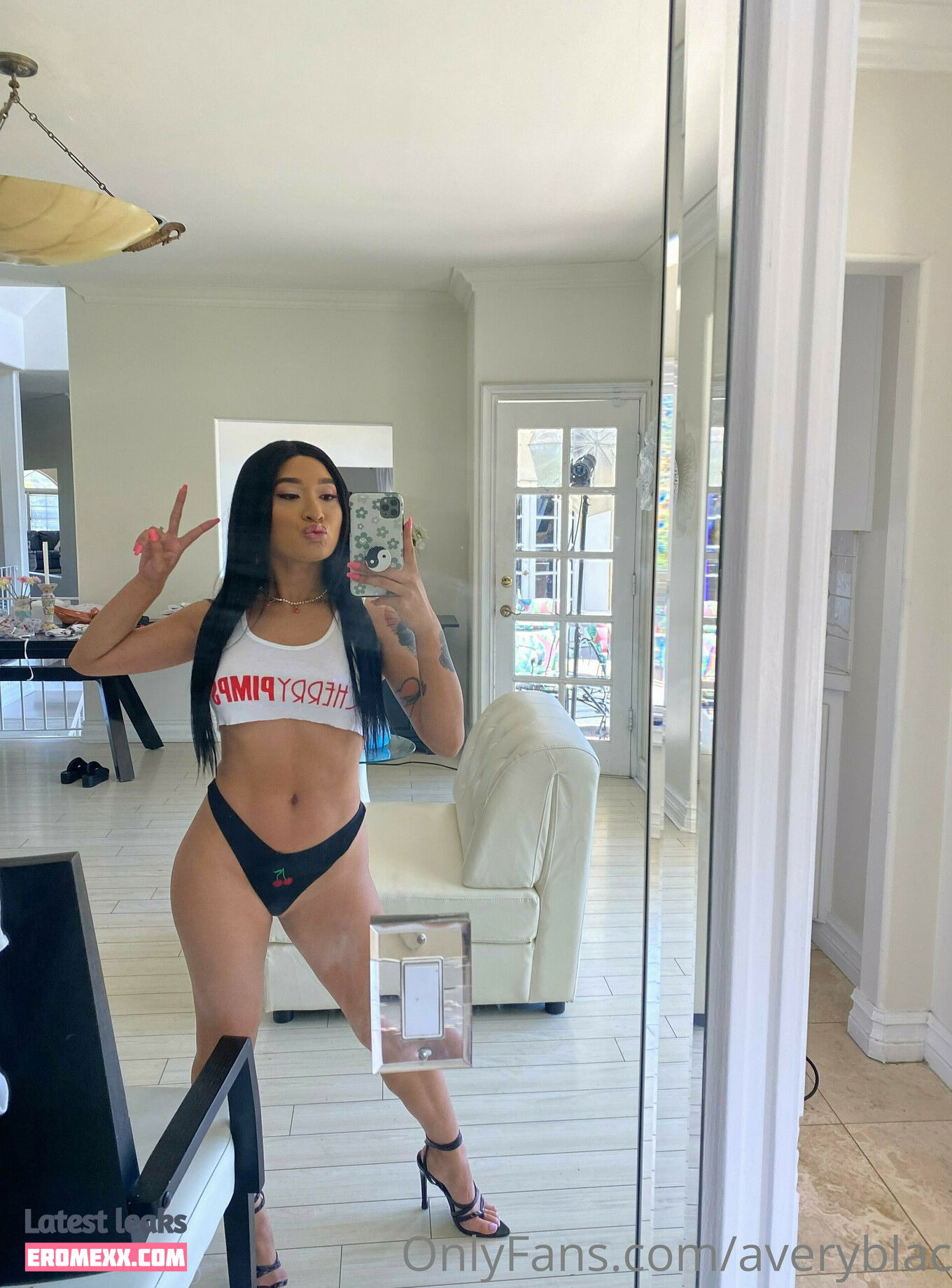 Latest Leaks Avery Black Nude #2 - Fapello