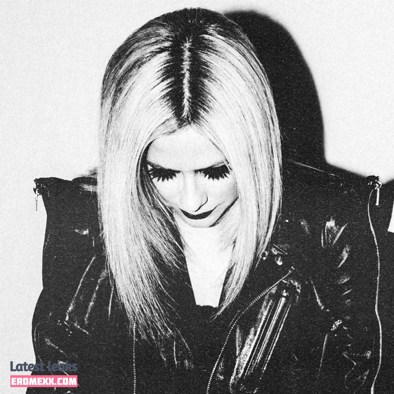 Latest Leaks Avril Lavigne Nude #1449 - Fapello