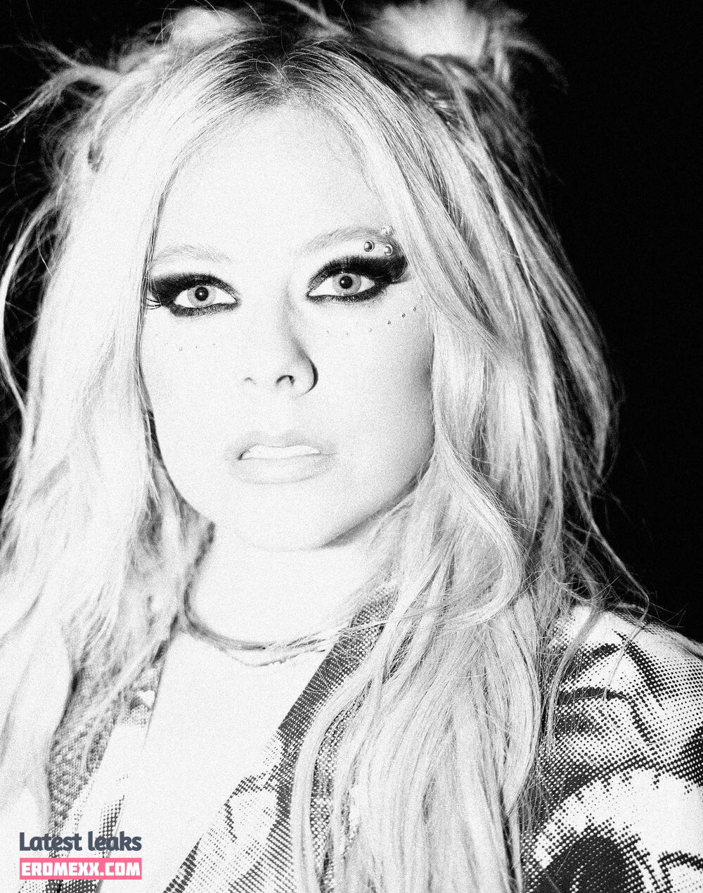 Latest Leaks Avril Lavigne Nude #1778 - Fapello