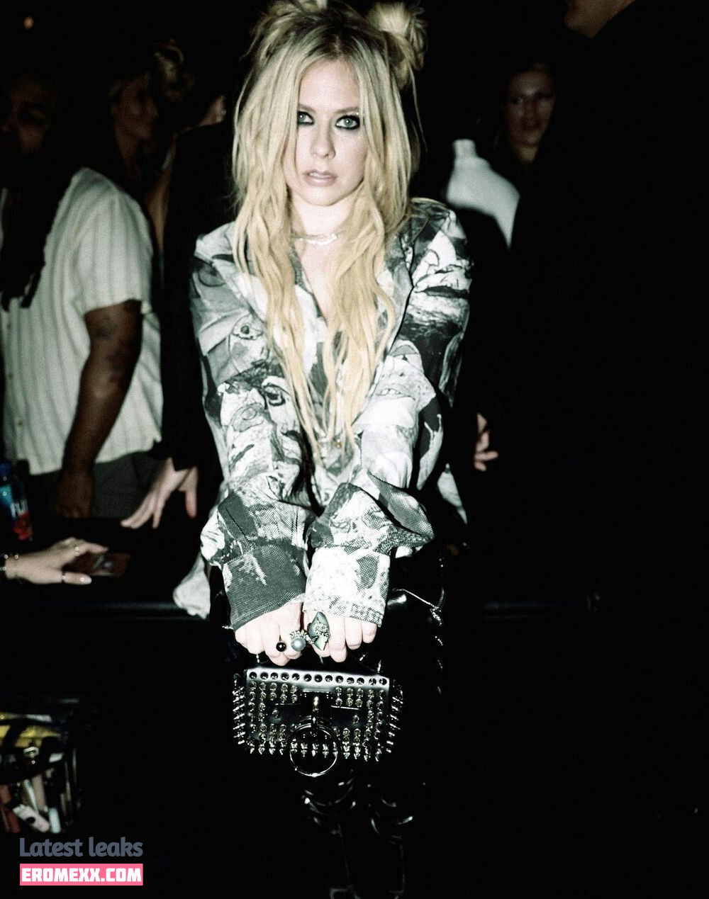 Latest Leaks Avril Lavigne Nude #1780 - Fapello