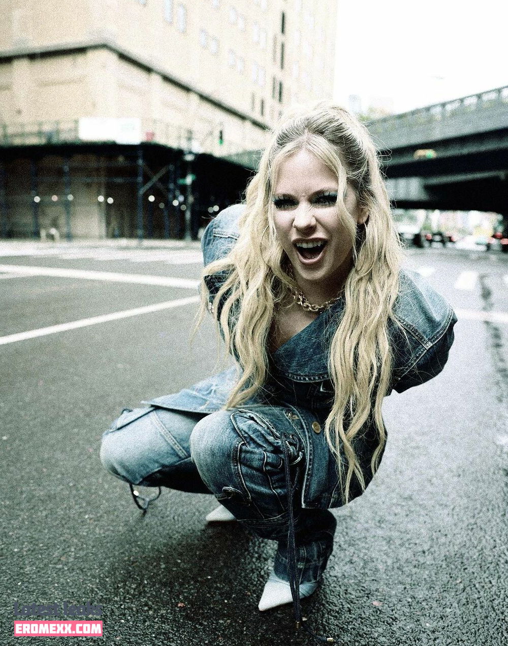 Latest Leaks Avril Lavigne Nude #1816 - Fapello