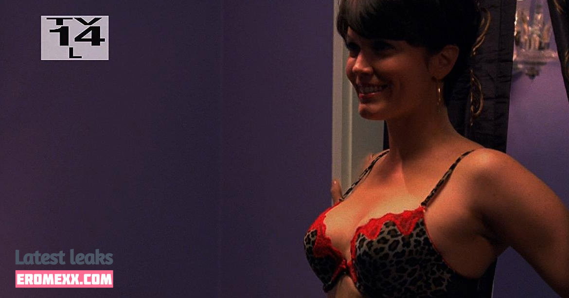 Latest Leaks Bellamy Young Nude #20 - Fapello