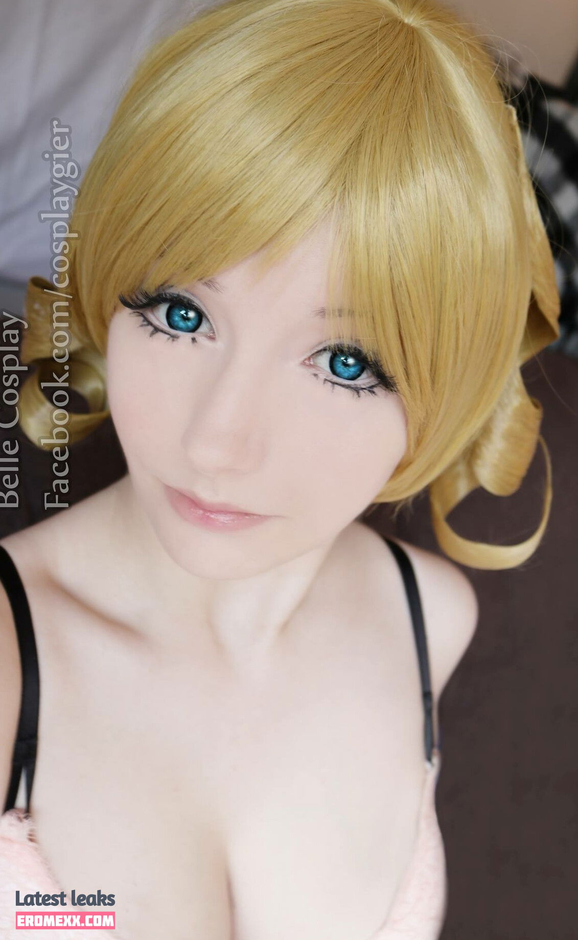 Belle Cosplay nude photos (Exclusive photos)