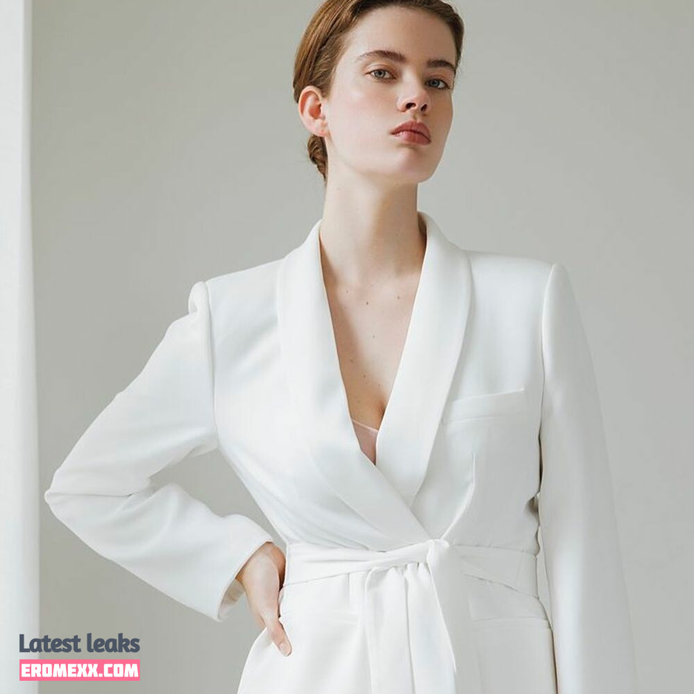 Latest Leaks Benthe Ten Broek Nude #2 - Fapello