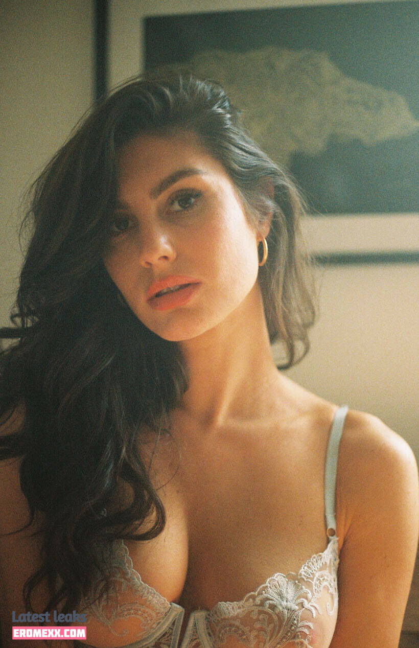 Latest Leaks Bethanylydiaa Nude #14 - Fapello