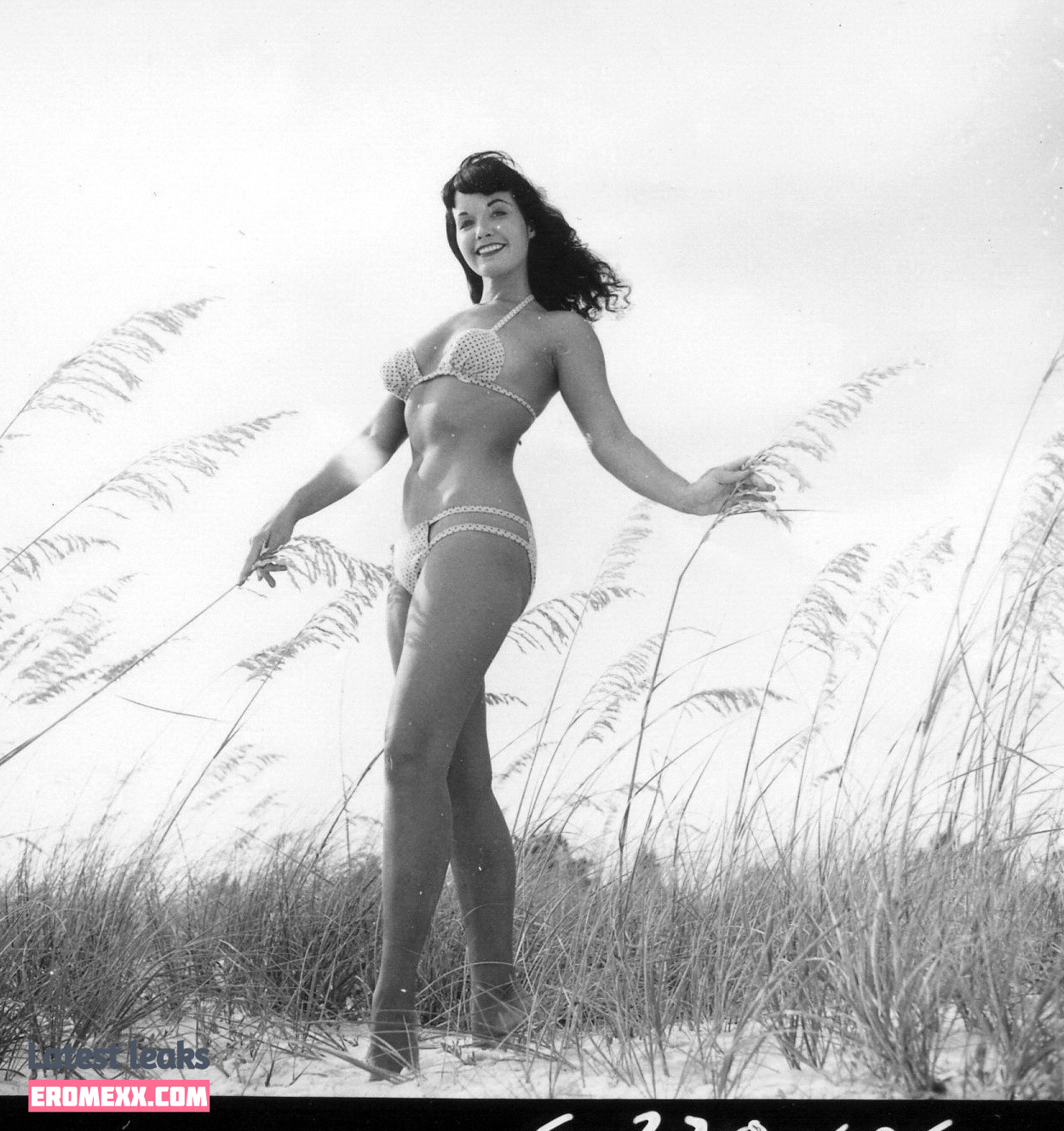 Latest Leaks Bettie Page Nude #107 - Fapello