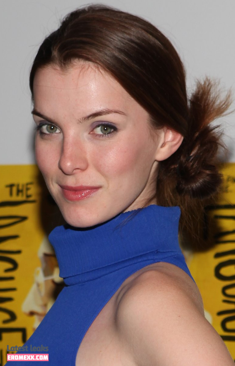 Latest Leaks Betty Gilpin Nude #12 - Fapello