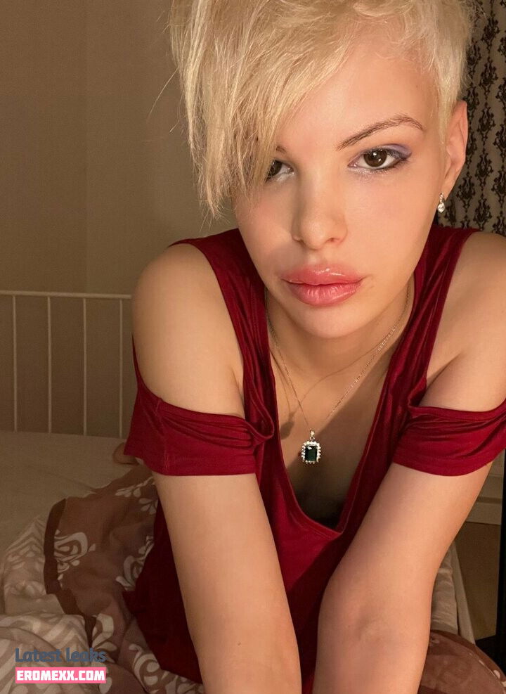 Blonditwink nudes photos (Exclusive photos) Blonditwink nude photos (Exclusive photos)