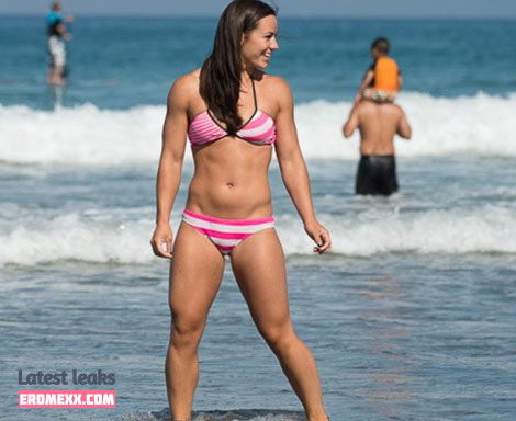 Latest Leaks Camille Leblanc Bazinet Nude #4 - Erome