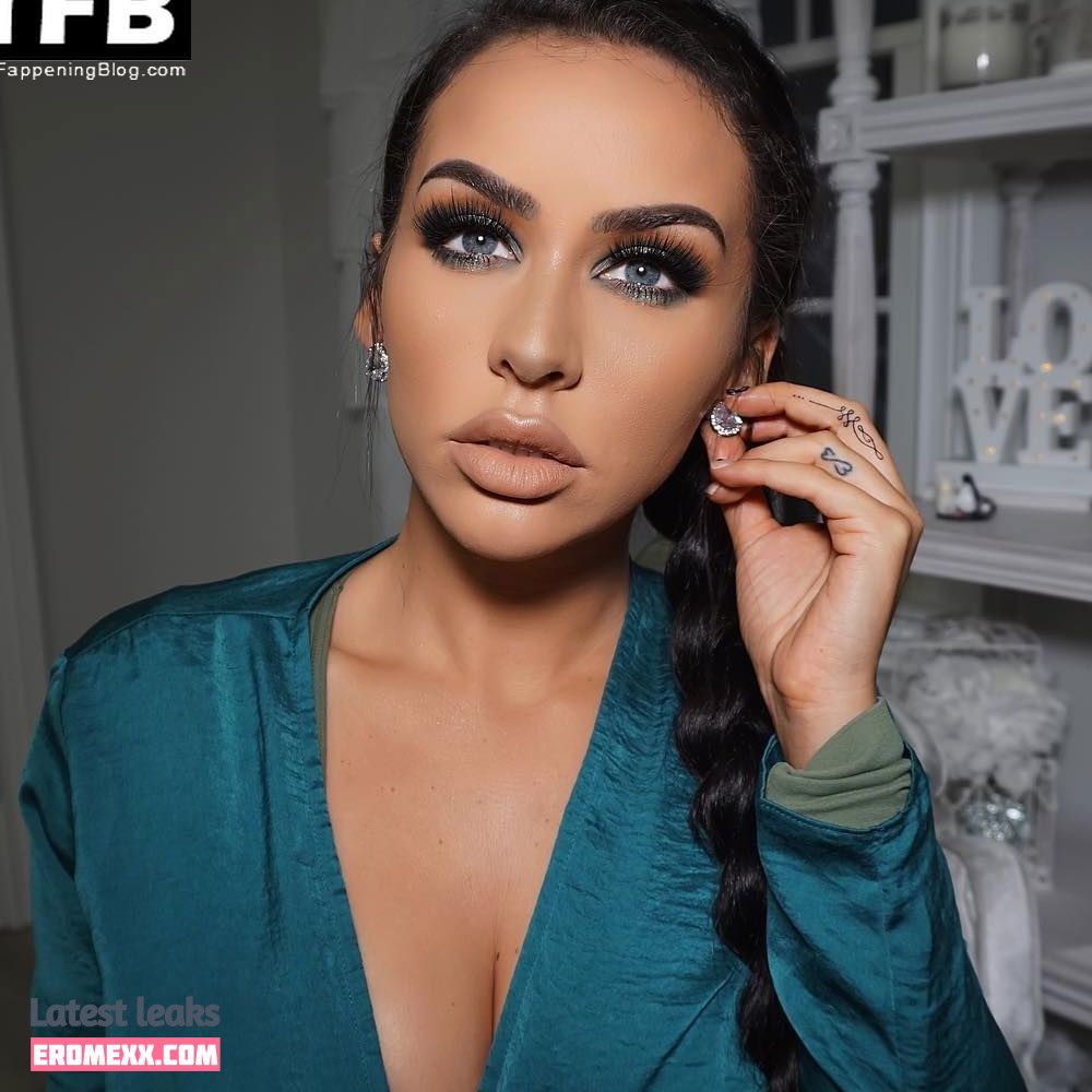 Latest Leaks Carli Bybel Nude #17 - Fapello