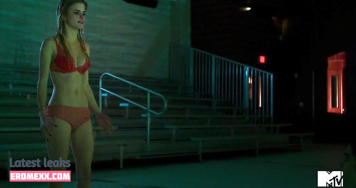 Latest Leaks Carlson Young Nude #9 - Fapello