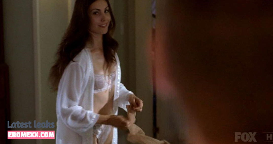 Latest Leaks Carly Pope Nude #87 - Erome