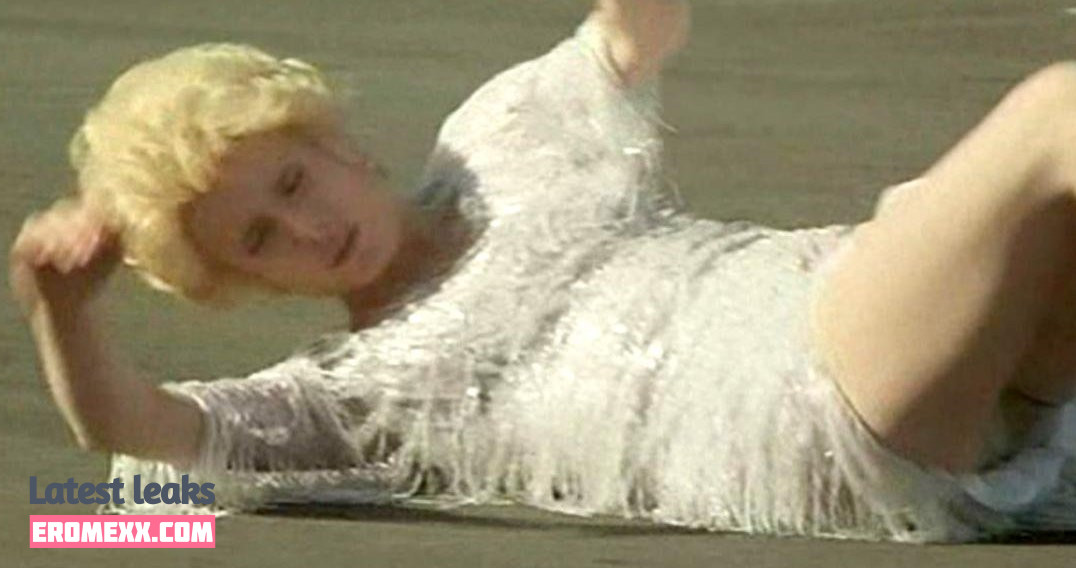 Latest Leaks Catherine Deneuve Nude #41 - Fapello