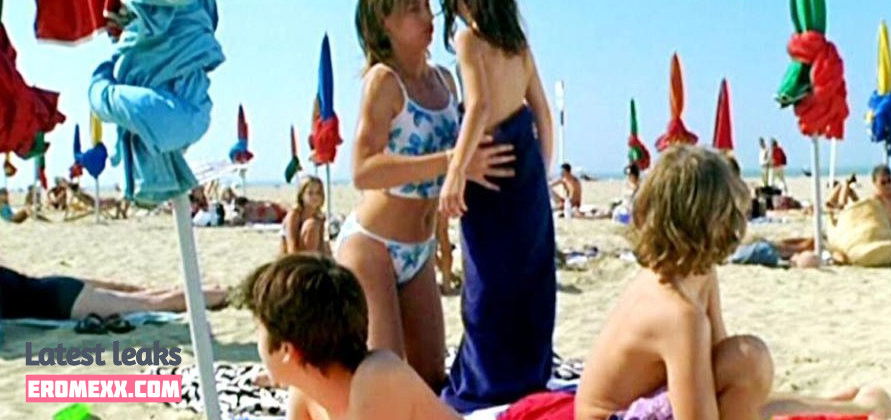 Cécile De France nude photos (Exclusive photos)