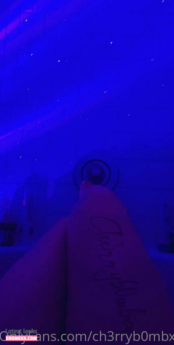 ch3rryb0mbxx nude photos (Exclusive photos)