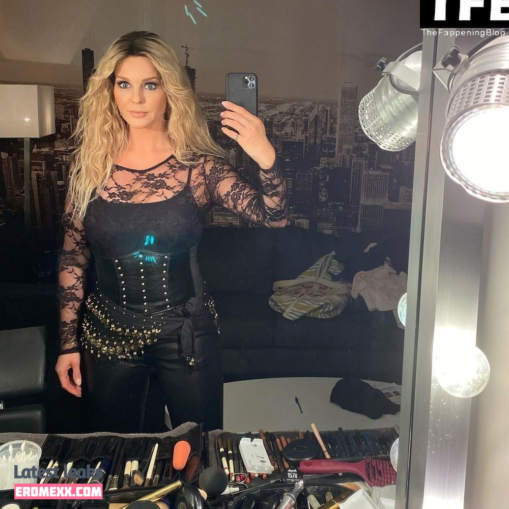 Chantal Janzen nude photos (Exclusive photos)