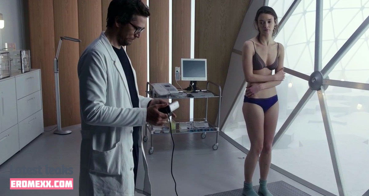 Latest Leaks Charlotte Le Bon Nude #33 - Fapello