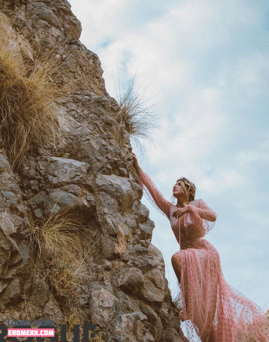 Latest Leaks Chloe Bennet Nude #2 - Erome