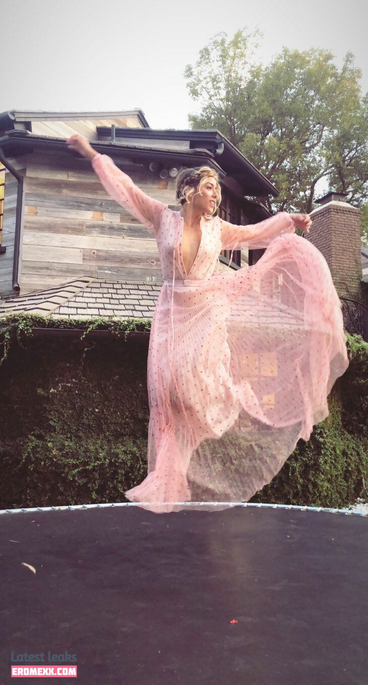 Latest Leaks Chloe Bennet Nude #287 - Erome