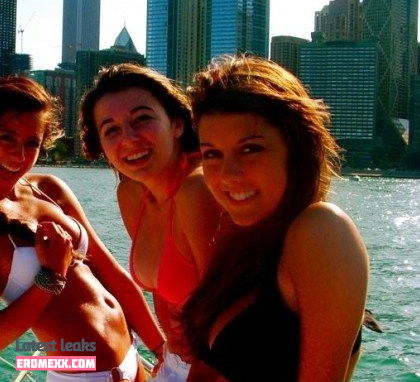 Chloe Bennett nude photos (Exclusive photos)