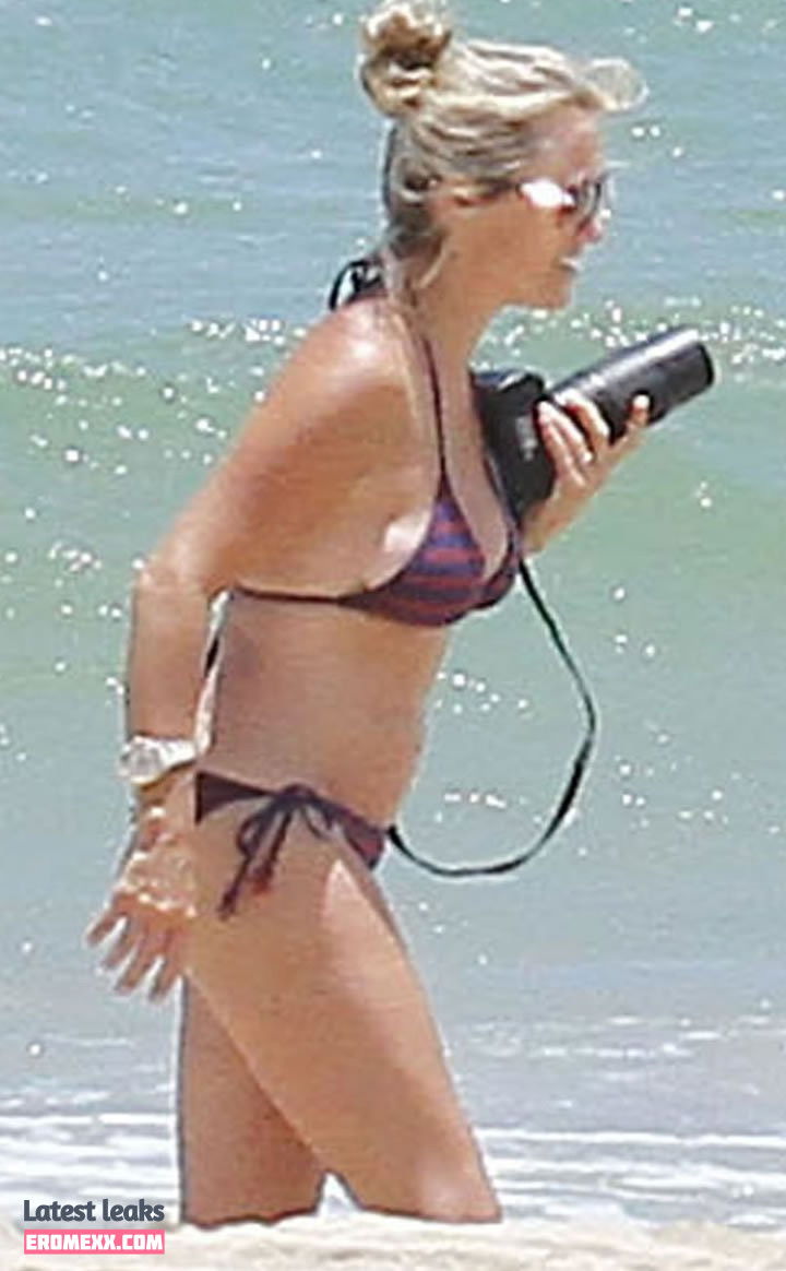Latest Leaks Christine Taylor Nude #2 - Erome