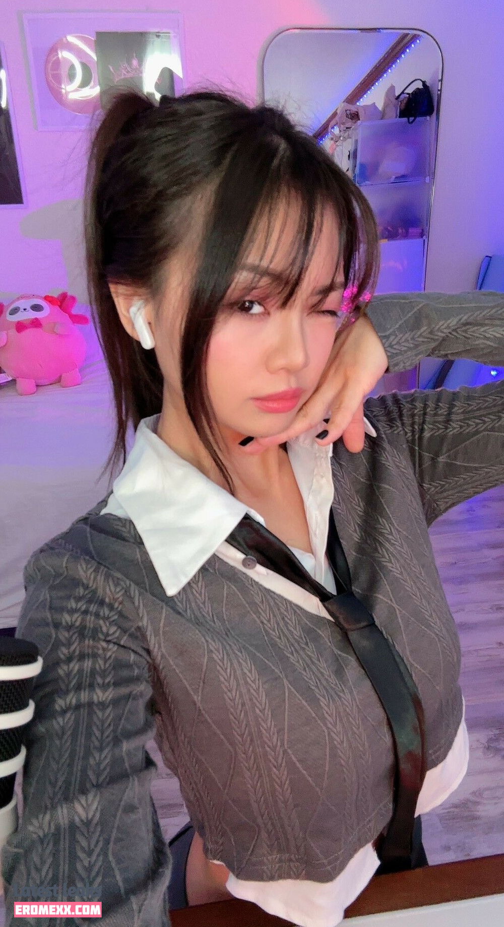Cindy Phan nude photos (Exclusive photos)
