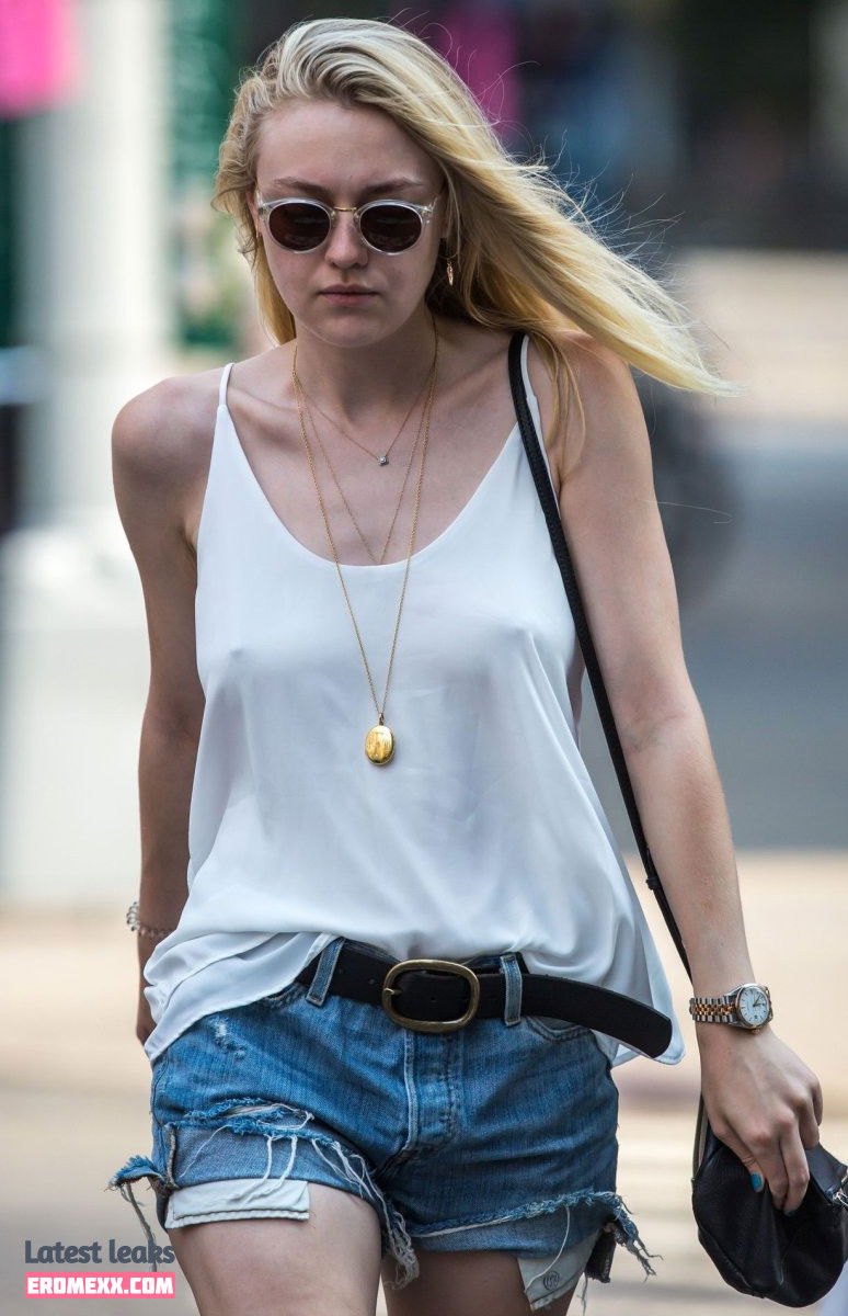 Latest Leaks Dakota Fanning Nude #102 - Fapello