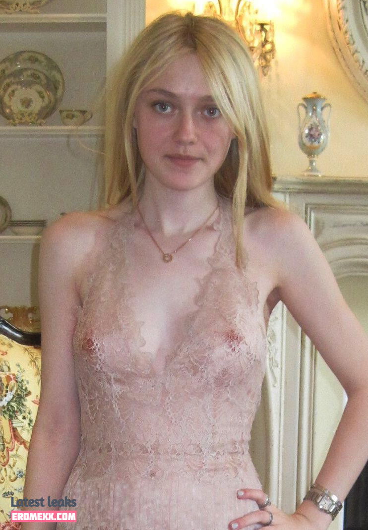Latest Leaks Dakota Fanning Nude #412 - Fapello