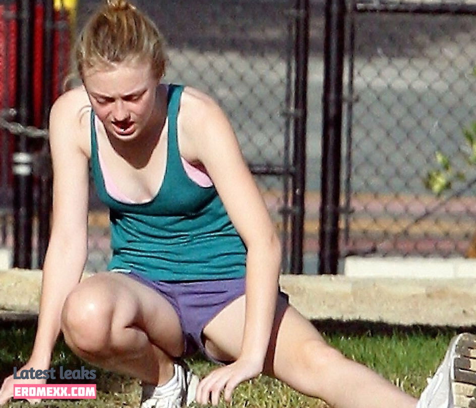 Latest Leaks Dakota Fanning Nude #519 - Fapello