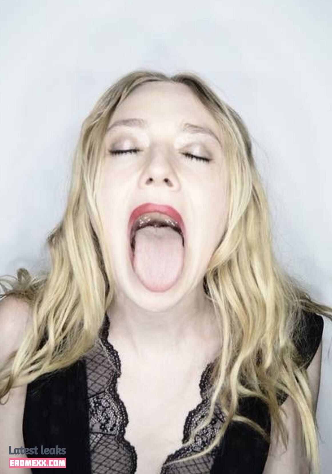 Latest Leaks Dakota Fanning Nude #605 - Fapello