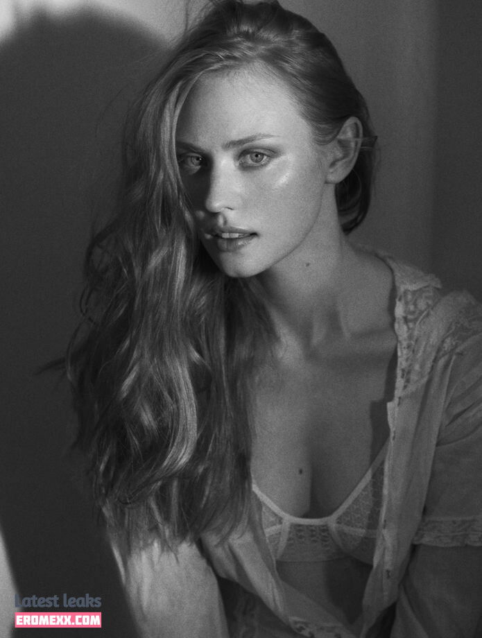 Latest Leaks Deborah Ann Woll Nude #421 - Erome