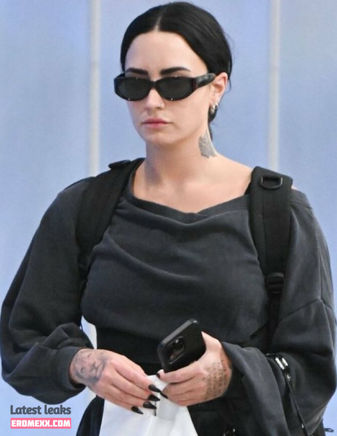 Latest Leaks Demi Lovato Nude #1496 - Fapello