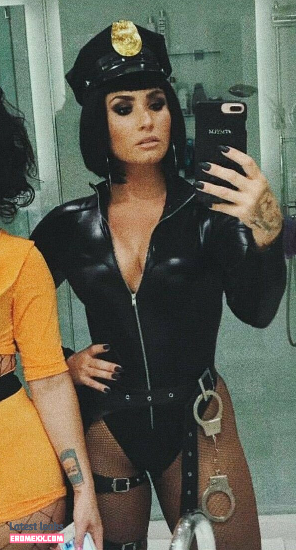 Latest Leaks Demi Lovato Nude #1506 - Fapello