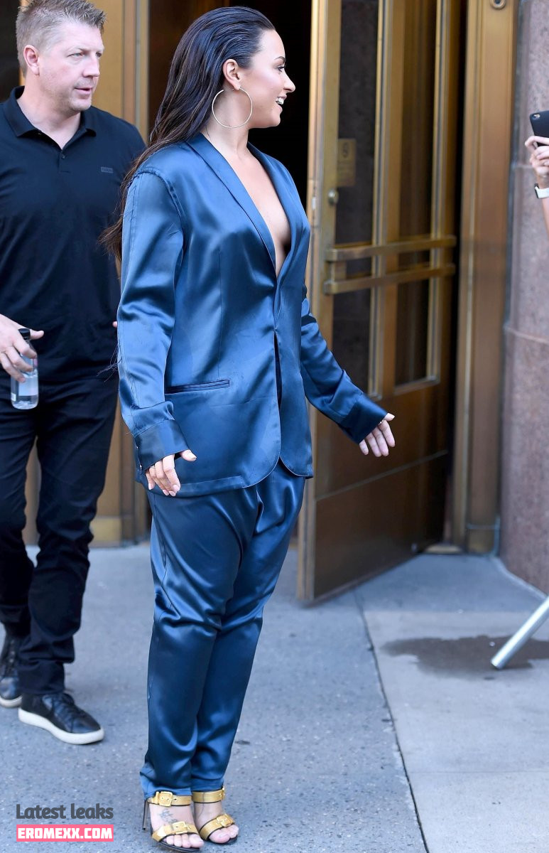 Latest Leaks Demi Lovato Nude #397 - Fapello