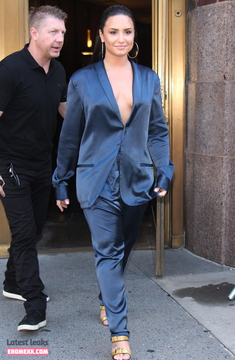 Latest Leaks Demi Lovato Nude #398 - Fapello