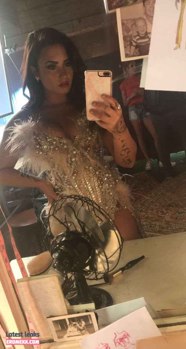 Latest Leaks Demi Lovato Nude #418 - Fapello