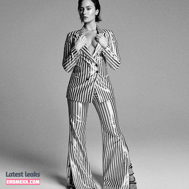 Latest Leaks Demi Lovato Nude #443 - Fapello