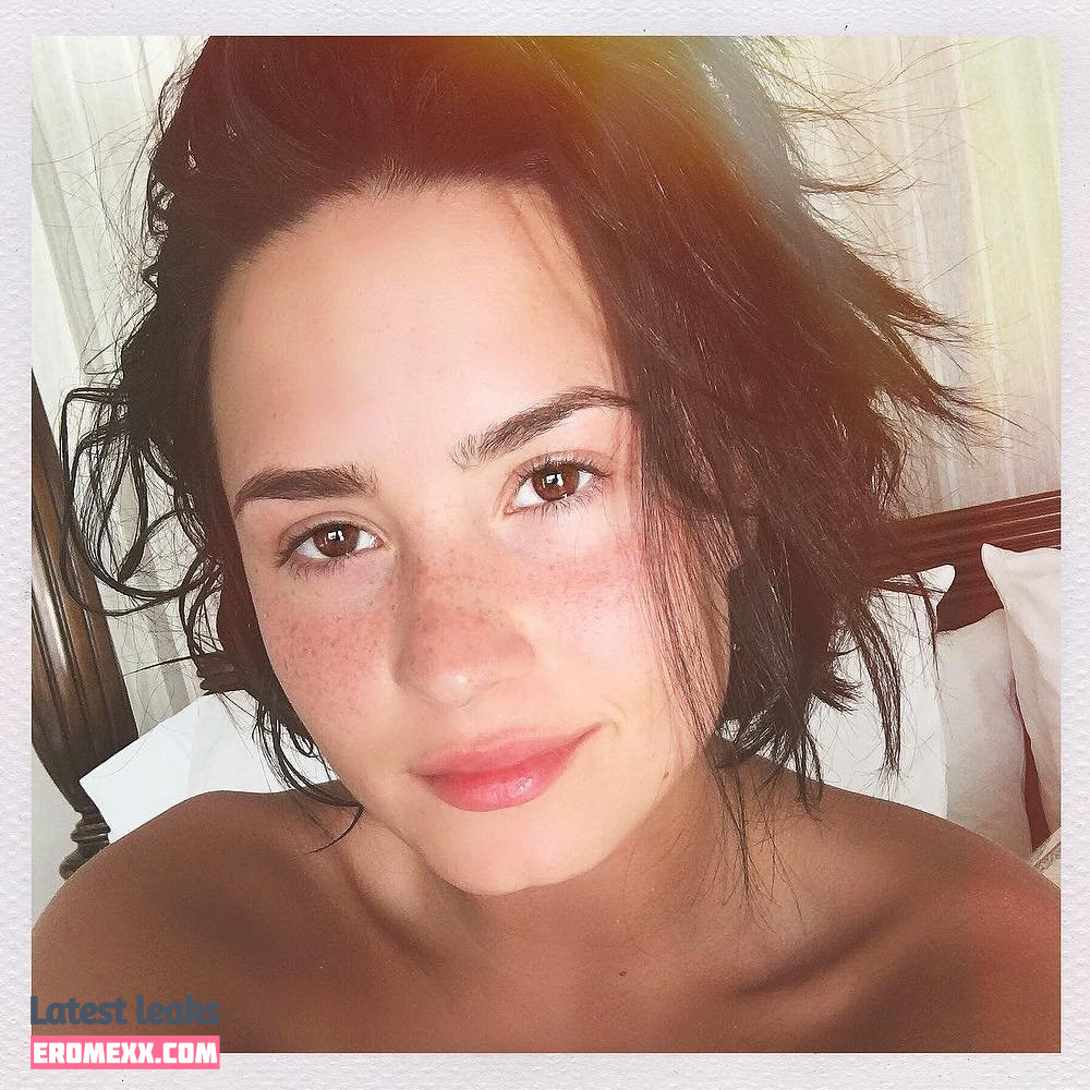 Latest Leaks Demi Lovato Nude #445 - Fapello