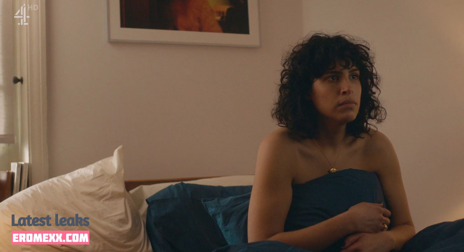 Desiree Akhavan nude photos (Exclusive photos)
