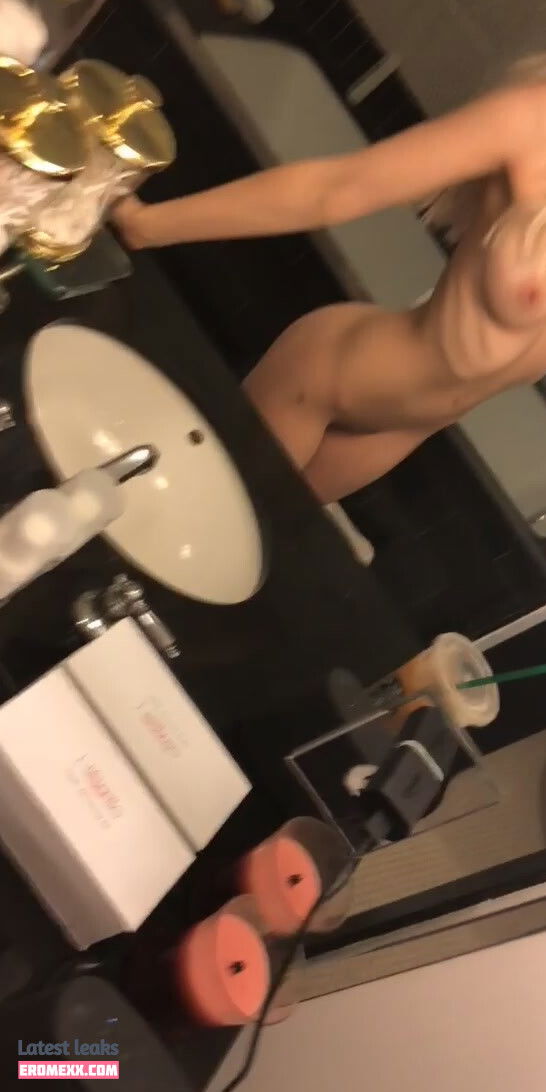 Latest Leaks Dove Cameron Nude #1802 - Erome