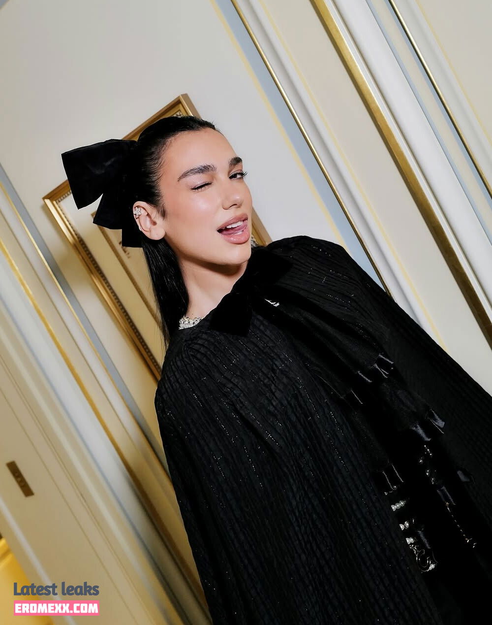 Dua Lipa nude photos (Exclusive photos)