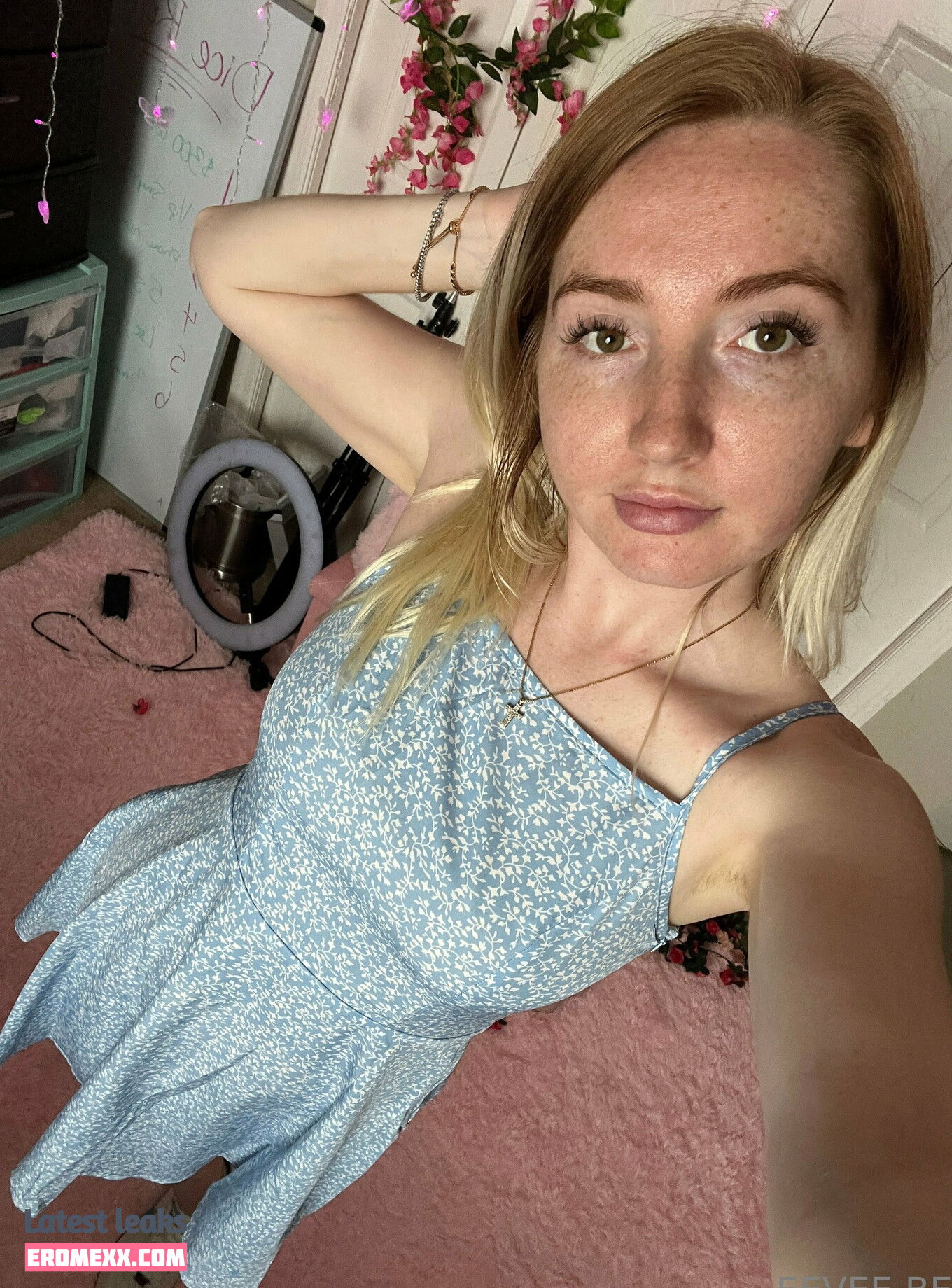 Latest Leaks Eevee Bee Nude #292 - Fapello
