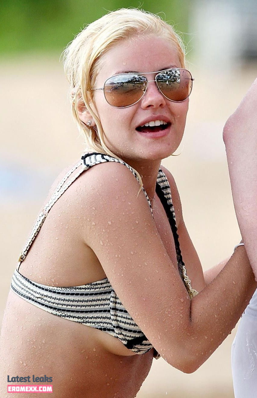 Latest Leaks Elisha Cuthbert Nude #318 - Fapello