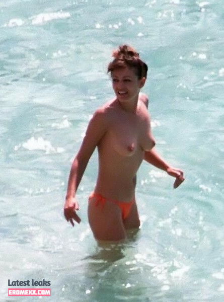 Latest Leaks Elizabeth Hurley Nude #1028 - Erome